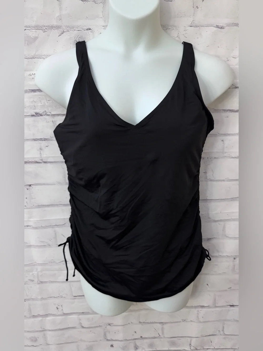Lands' End 18W DDD Cinch Sides V Neck Underwire Tankini Swimsuit Top Black Slim